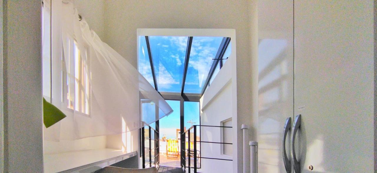 House With Large Terrace, Jacuzzi And Gated Parking For One Car Villa Montevideo Bagian luar foto