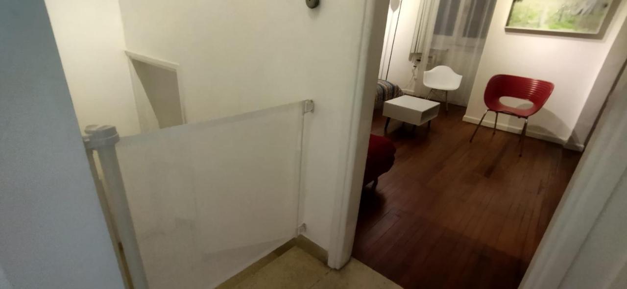 House With Large Terrace, Jacuzzi And Gated Parking For One Car Villa Montevideo Bagian luar foto